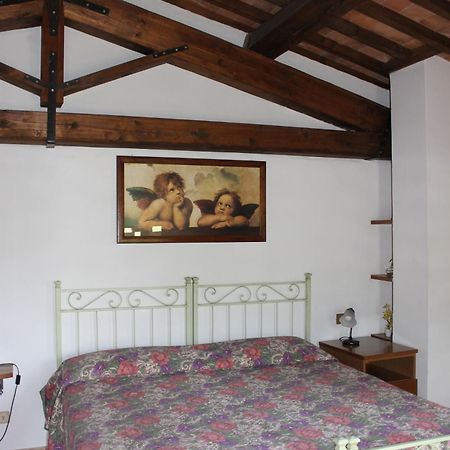 Il Borgo Di Montereggi Villa Limite Værelse billede