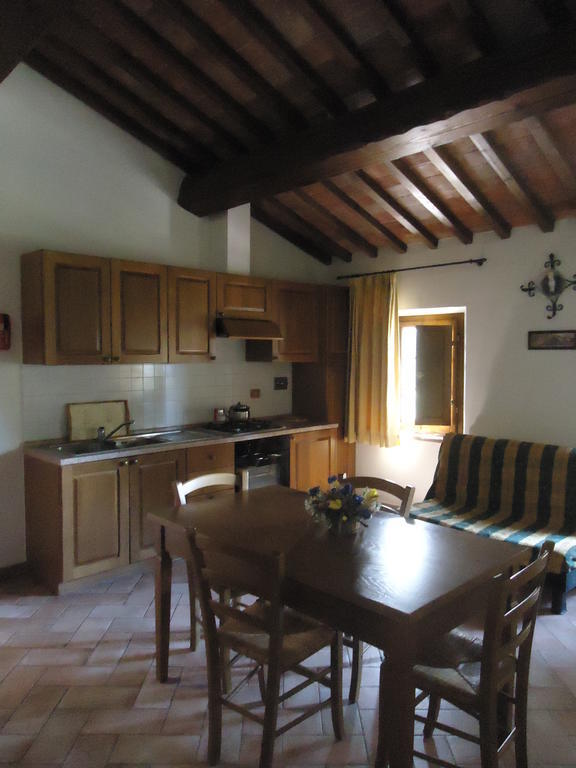 Il Borgo Di Montereggi Villa Limite Værelse billede